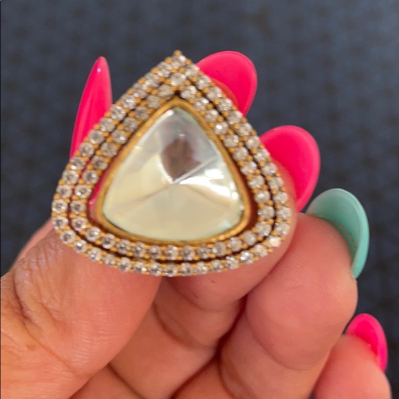 Silver foil kundan earrings - Picture 3 of 3